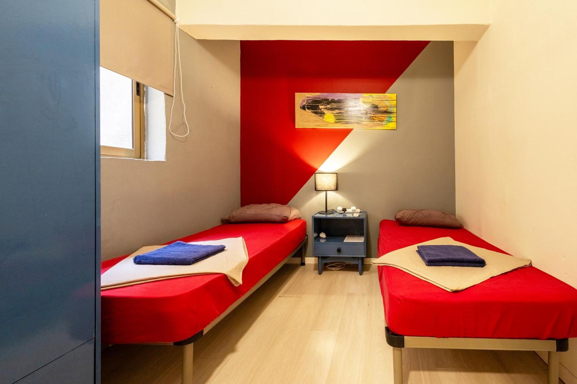Quiet Ensuite Budget Twin Room スリーマ エクステリア 写真